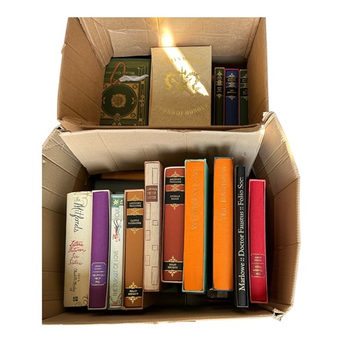 Lot 251a - Folio Society, a large collection of titles,...