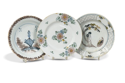 Lot 321 - A Delft polychrome Lambeth High Street plate, by William Griffith, circa 1750