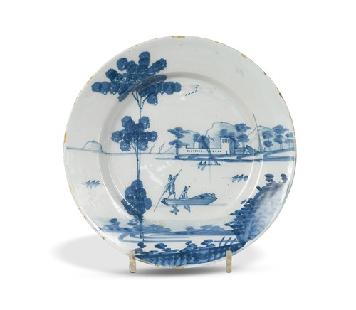 Lot 315 - An English blue and white delft plate, Bristol, 18th century