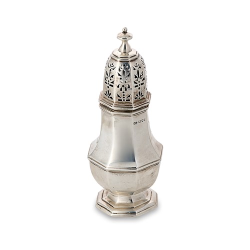Lot 371 - A Victorian silver sugar sifter