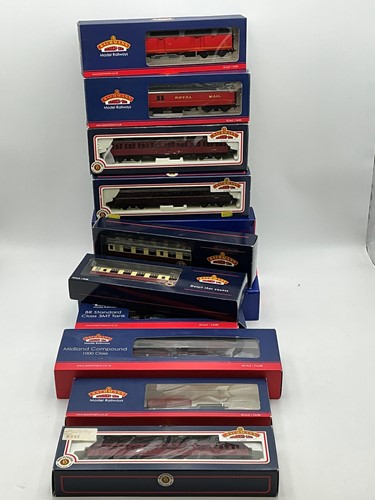 Lot 90 - A Bachmann Ltd 00 Gauge, boxed: 31-932DC...