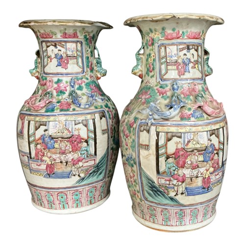 Lot 13 - A pair of large-scale Chinese Famille Rose...