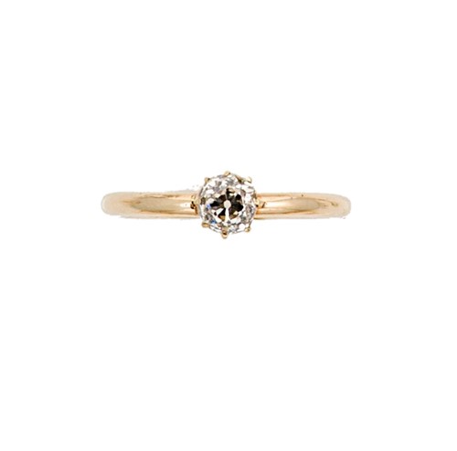Lot 121 - An old mine cut diamond single stone ring
