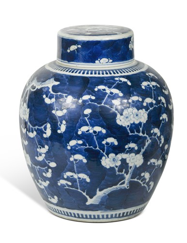 Lot 23 - A Chinese blue and white porcelain ginger jar and cover, Qing Dynasty 19th century