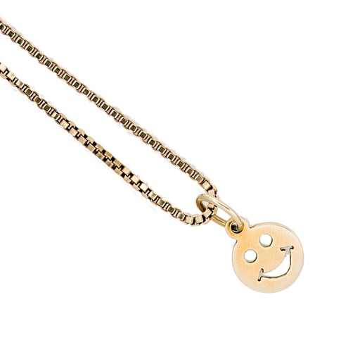 Lot 54 - A 9ct gold 'smiley face' pendant and chain