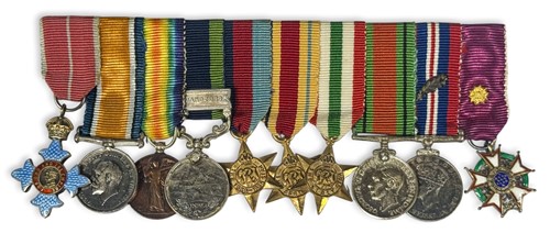 Lot 9 - Group of ten miniature medals, WWI & WWII...