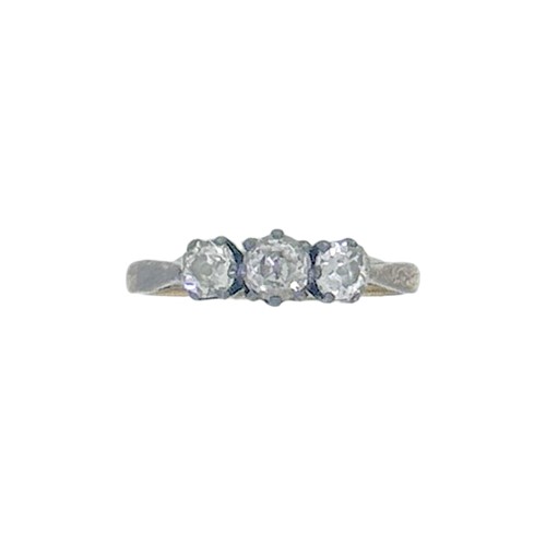 Lot 59 - An early 20th century three stone diamond ring,...