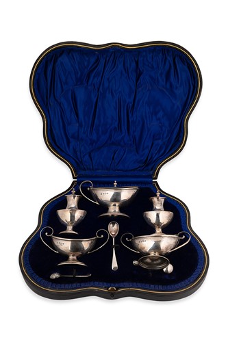 Lot 376 - An Edward VII cased five piece silver cruet set