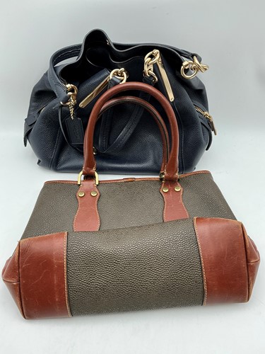 Lot 122 - A Mulberry 'Branston' bag