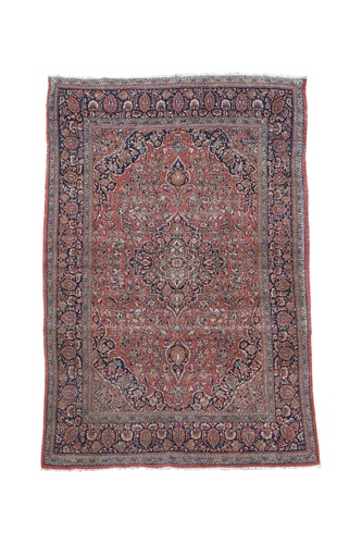 Lot 566 - A Kashan rug, circa 1930