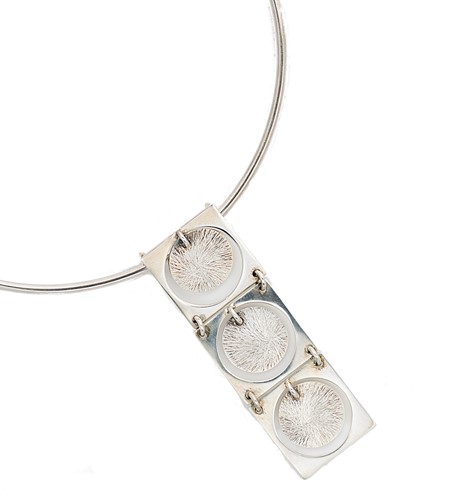 Lot 4 - Bent Knudsen - A modernist necklace