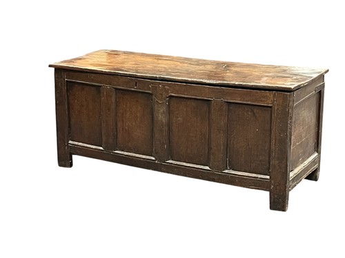 Lot 656 - An oak coffer, late 17th / early 18th century,...