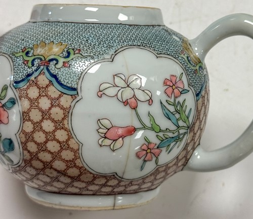 Lot 12 - A Chinese famille rose tea and coffee service, Qing Dynasty, Yongzheng Emperor (1722-1735)