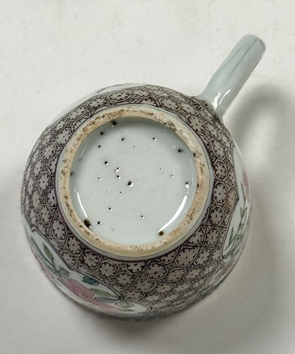 Lot 12 - A Chinese famille rose tea and coffee service, Qing Dynasty, Yongzheng Emperor (1722-1735)