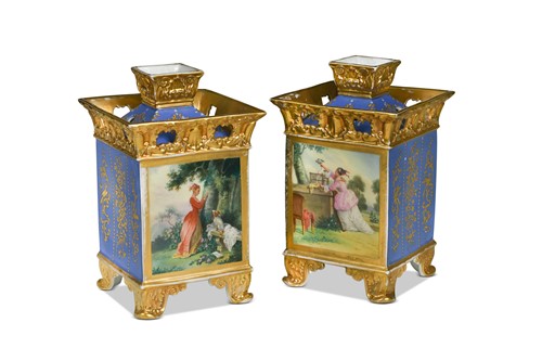 Lot 496 - A pair of Jacob Petit pot-pourri vases and covers, 19th century