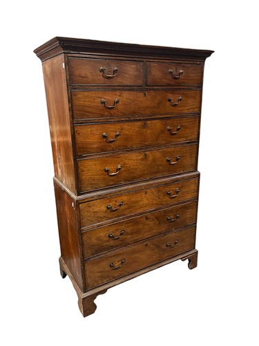 Lot 684 - An early 19th century provincial mahogany...