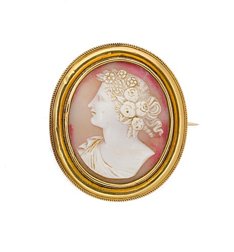 Lot 15 - A Victorian pink shell cameo brooch