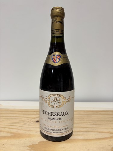 Lot 49 - Echezeaux Grand Cru, Mongeard-Mugneret 1990