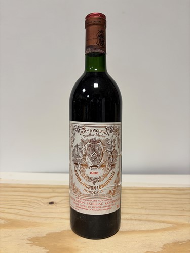 Lot 66 - Chateau Longueville, au Baron de Pichon-Longueville 1985