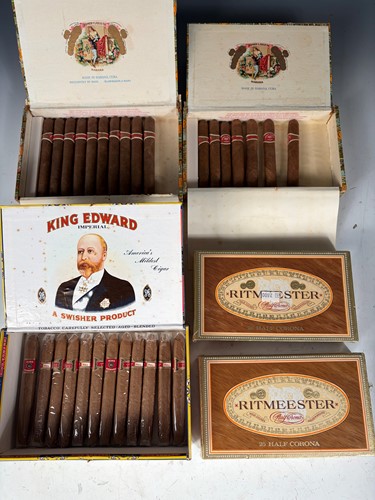 Lot 102 - Cigars.
