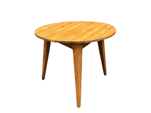 Lot 591 - A pine cricket table, 20th century, the...