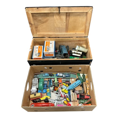 Lot 109 - Dinky and other mainly diecast models,...