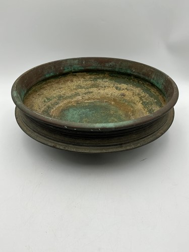 Lot 169 - An Uruli bronze alloy cooking vessel, Southern...