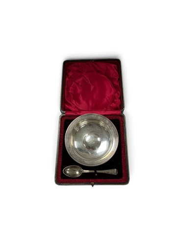 Lot 278 - A cased silver presentation bowl with spoon,...