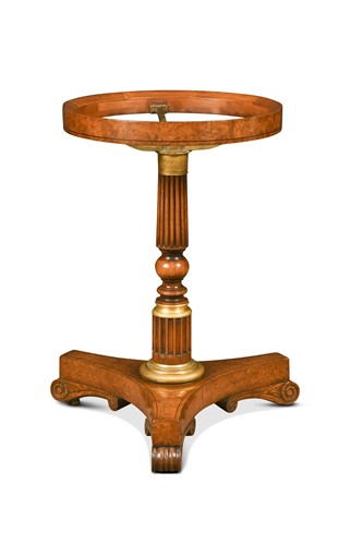 Lot 632 - A Regency style burr oak and gilt metal dish stand