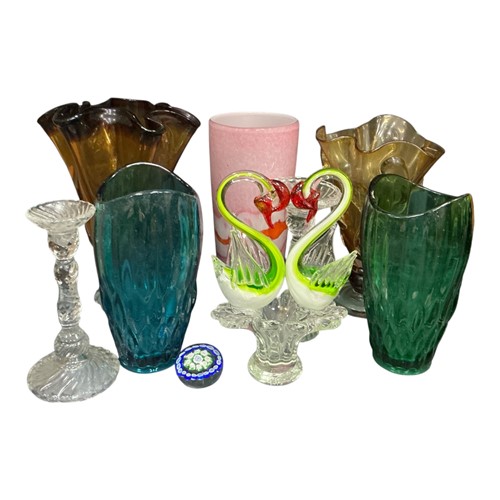 Lot 87 - A large quantity of coloured glassware, to...