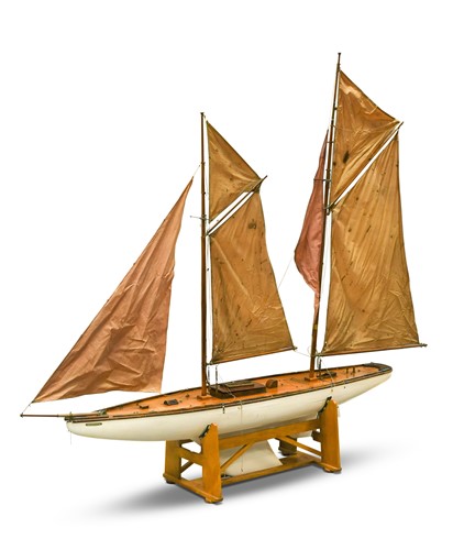 Lot 615 - 'Chameleon', a large gaff-rigged pond yacht, early 20th century