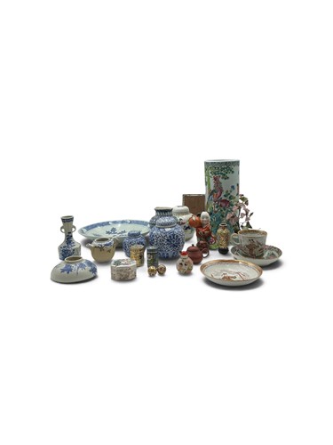 Lot 222 - Various Asian ceramics to include a 19th...