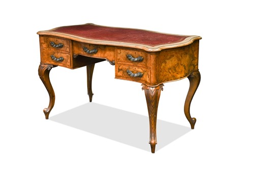 Lot 723 - A walnut library table, 19th century