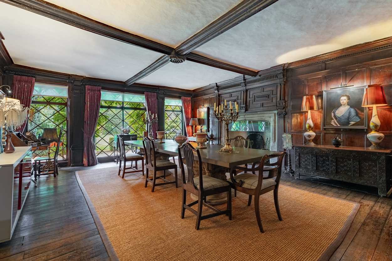 Lot Dining Room