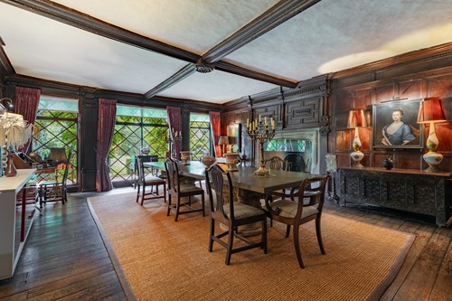 Lot Dining Room