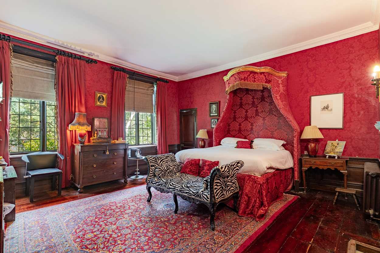 Lot Crimson Bedroom